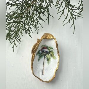 •3/$25• NWT Small Decorative Christmas Palm Tree 3” Oyster Shell